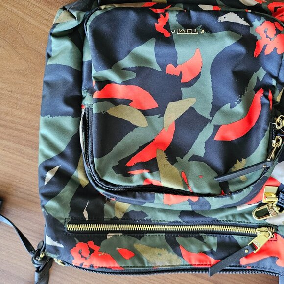 TUMI Voyageur Carmel Crossbody Bag Purse Camouflage Print - Picture 3 of 8